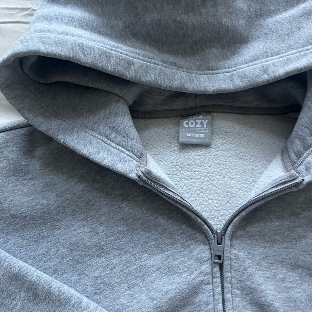 TNA Cozy boyfriend fleece cropped sweater - Picture 2 of 4